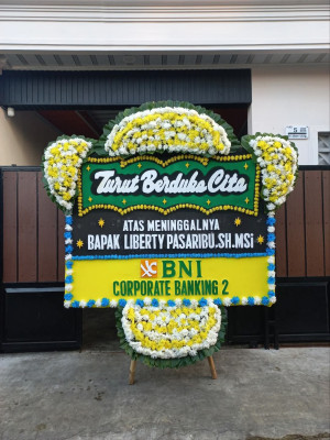 Papan Bunga Duka di Kaduhejo