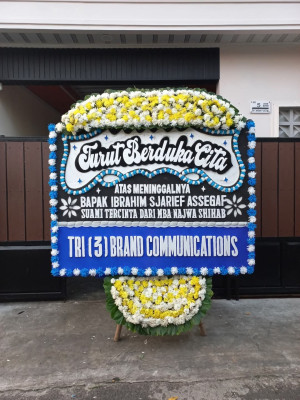 Papan Bunga Duka di Kaduhejo